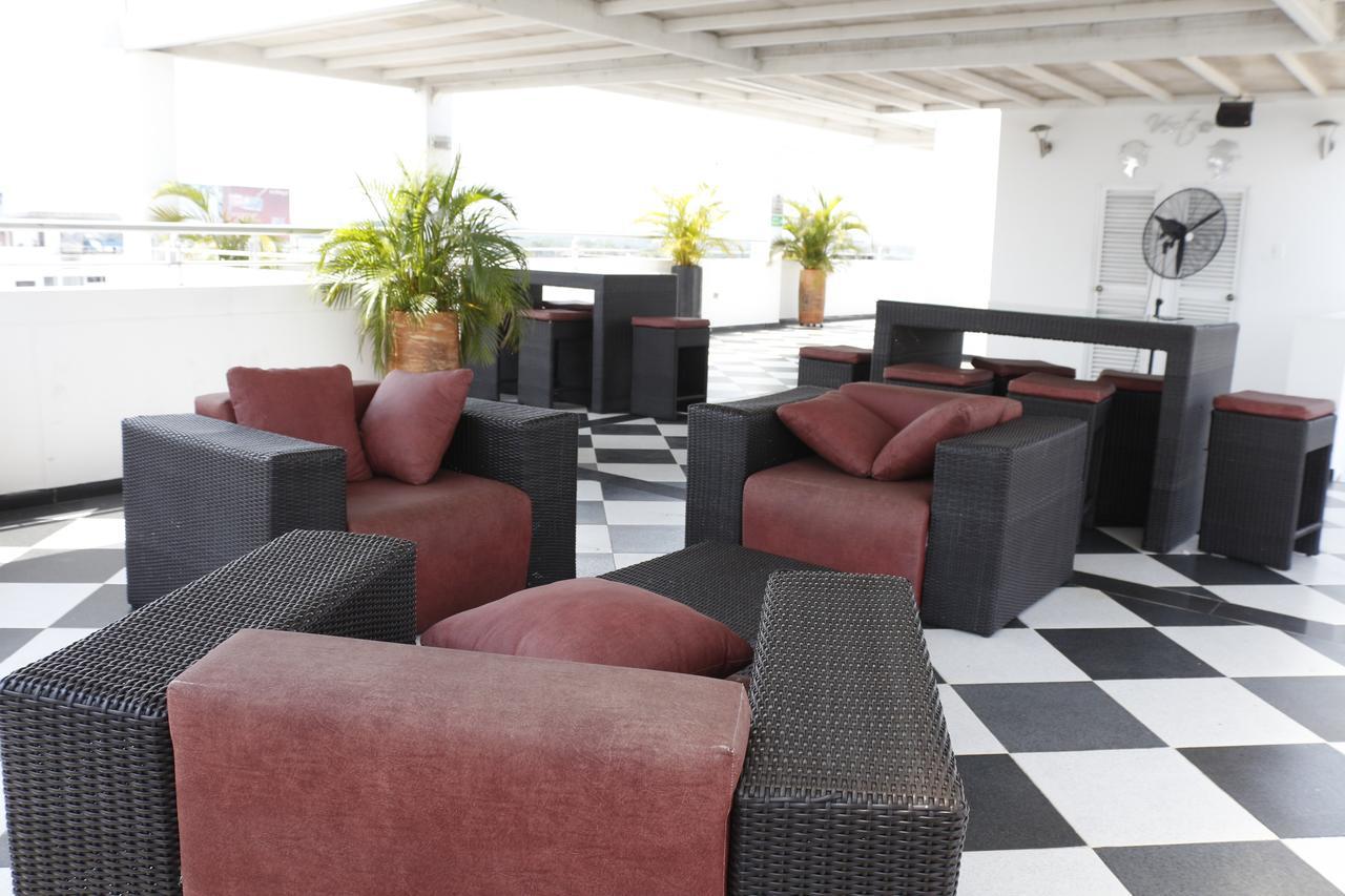Hotel Bachue Barrancabermeja Buitenkant foto
